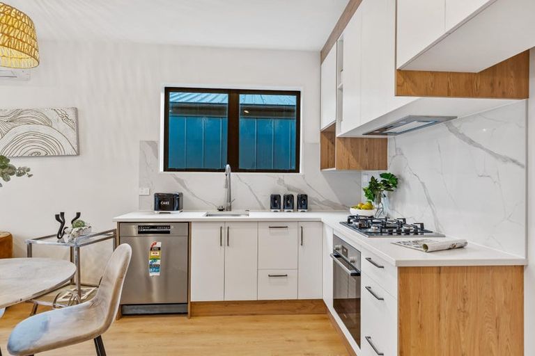 Photo of property in 23 Paretao Street, Massey, Auckland, 0614