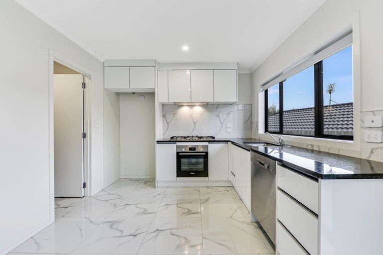 Photo of property in 1/6 Soo Yong Place, Glenview, Hamilton, 3206