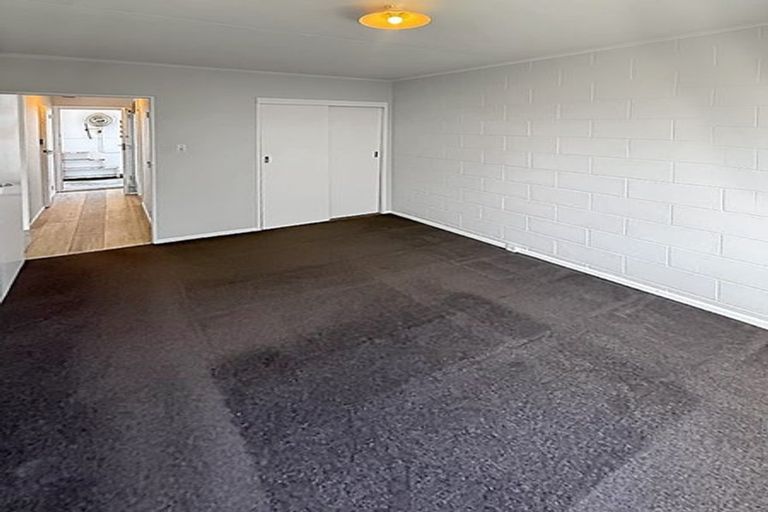 Photo of property in 46 Awamutu Grove, Waiwhetu, Lower Hutt, 5010