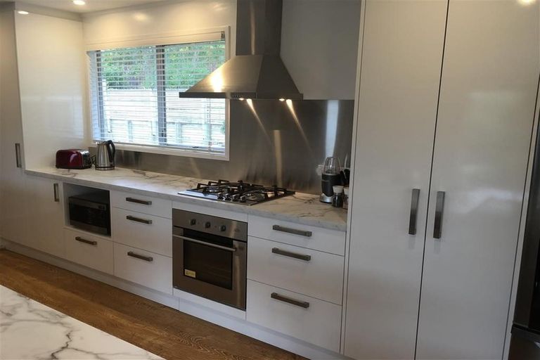 Photo of property in 33 Archers Road, Hillcrest, Auckland, 0629