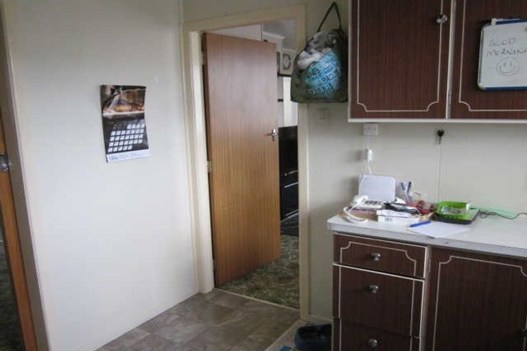 Photo of property in 4 Duke Place, New Plymouth, 4310