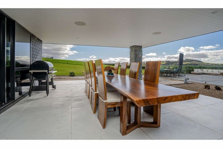 Photo of property in 1 Fernbird Grove, Kerikeri, 0294