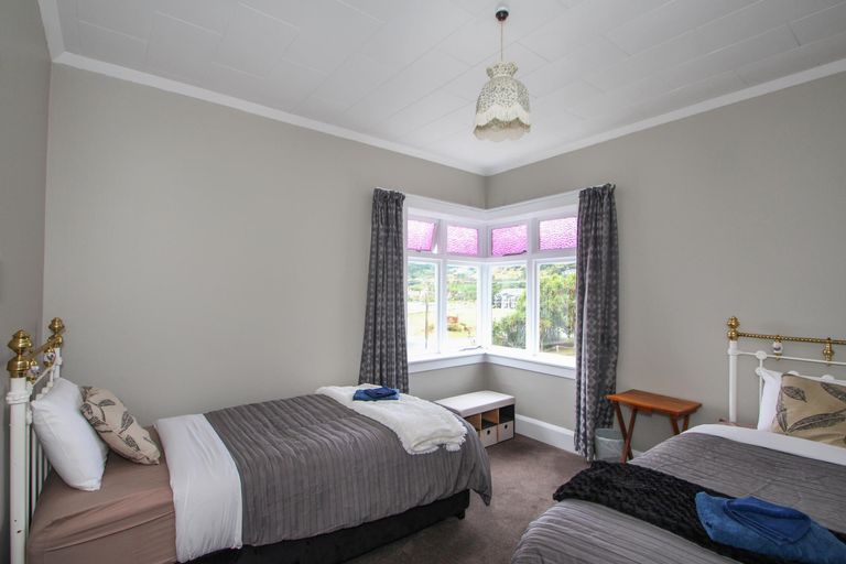 Photo of property in 37 Tyne Street, South Hill, Oamaru, 9400