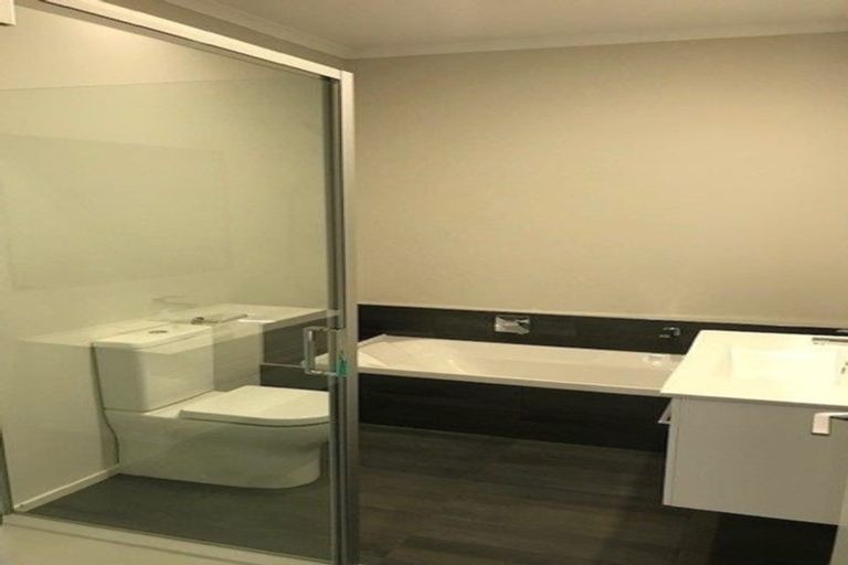 Photo of property in 53 Ridgedale Crescent, Flagstaff, Hamilton, 3210