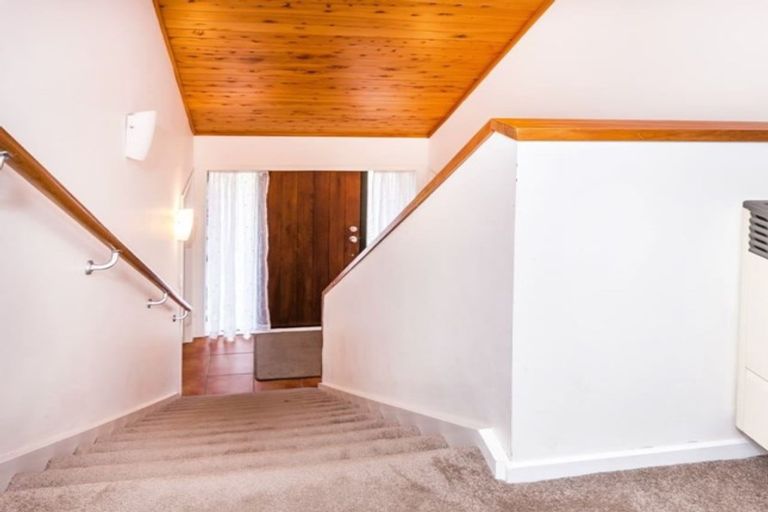 Photo of property in 3 Antrim Place, Rangatira Park, Taupo, 3330