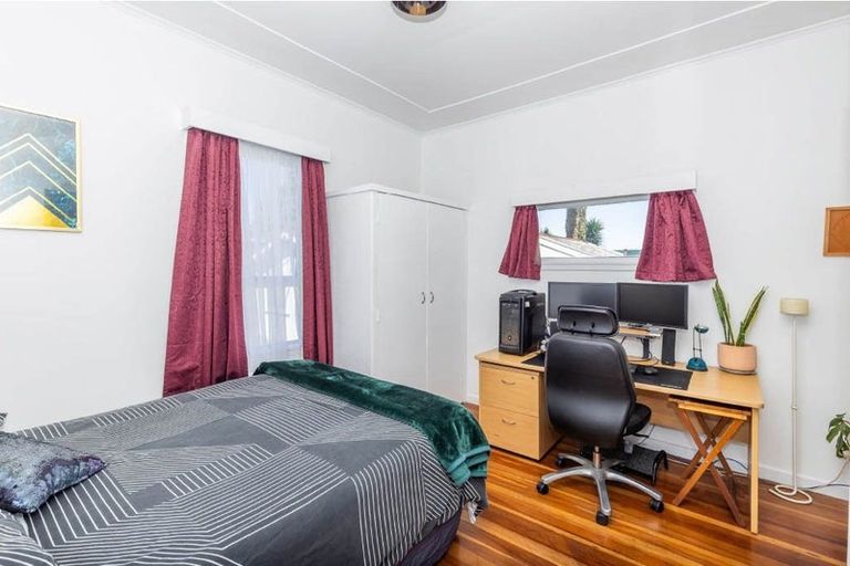 Photo of property in 13 Hakanoa Street, Huntly, 3700