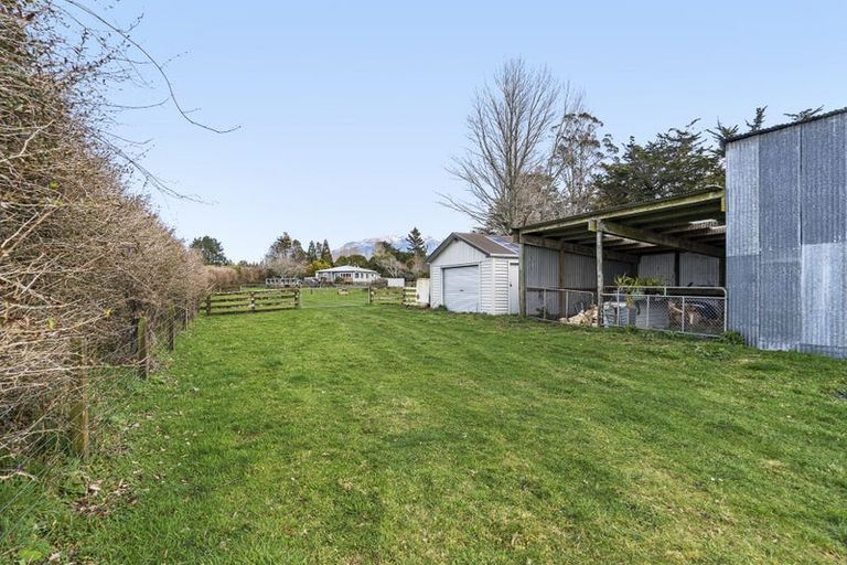 Photo of property in 1870 Egmont Road, Kaimiro, Inglewood, 4386
