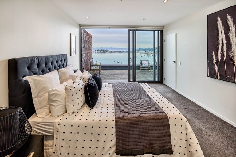 Photo of property in Patent 326 Apartments, 504s/326 Evans Bay Parade, Hataitai, Wellington, 6021