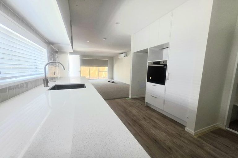 Photo of property in 2/41 Averill Street, Richmond, Christchurch, 8013