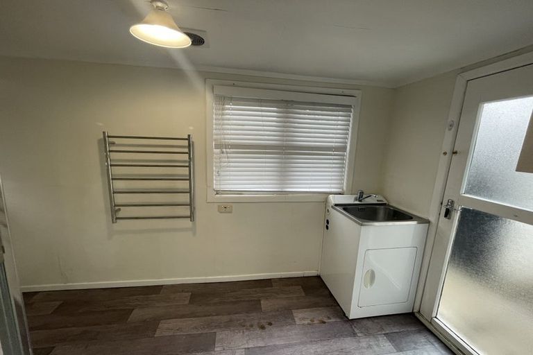 Photo of property in 90 Porchester Road, Papakura, 2110