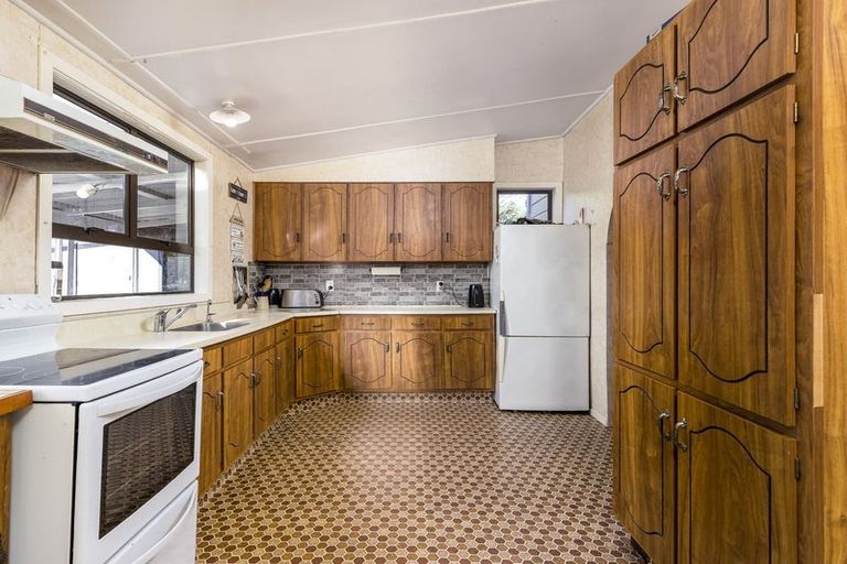 Photo of property in 11 Coronation Street, Waimate, 7924