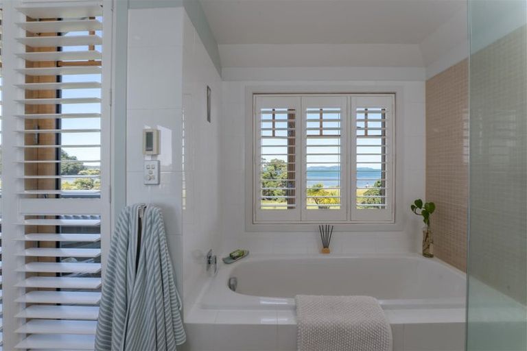 Photo of property in 39 Little Compton Mews, Snells Beach, 0920