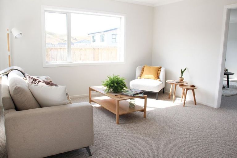 Photo of property in 47 Stockport Grove, Churton Park, Wellington, 6037