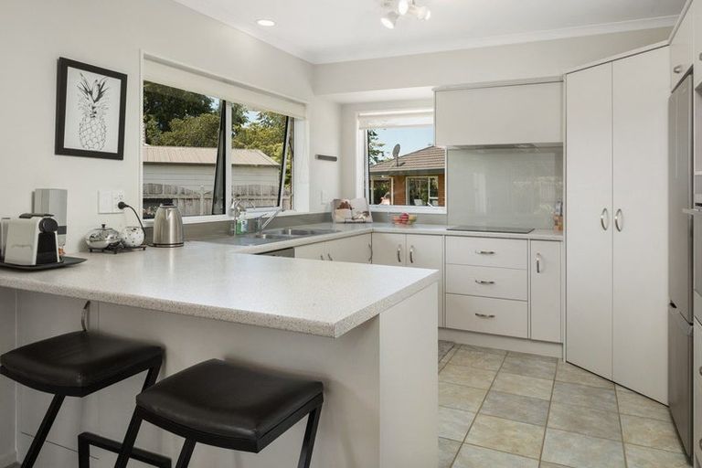 Photo of property in 34 Belmont Rise, Katikati, 3129