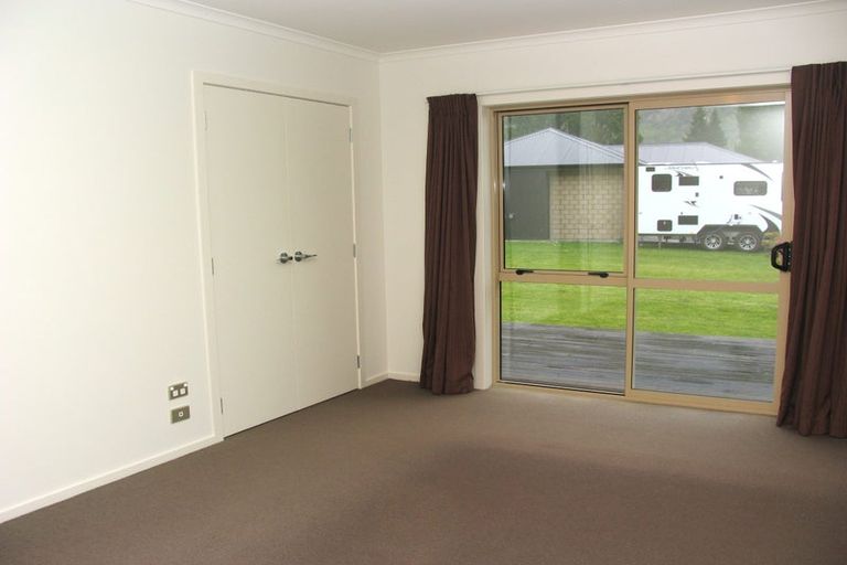 Photo of property in 8 Hector Close, Kingston, Athol, 9793