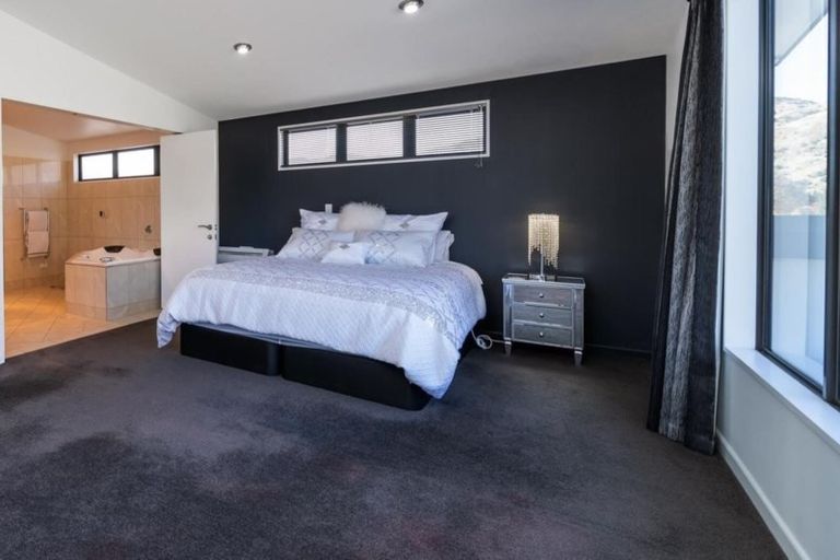 Photo of property in 3 Erskine Street, Lake Hayes, Queenstown, 9304