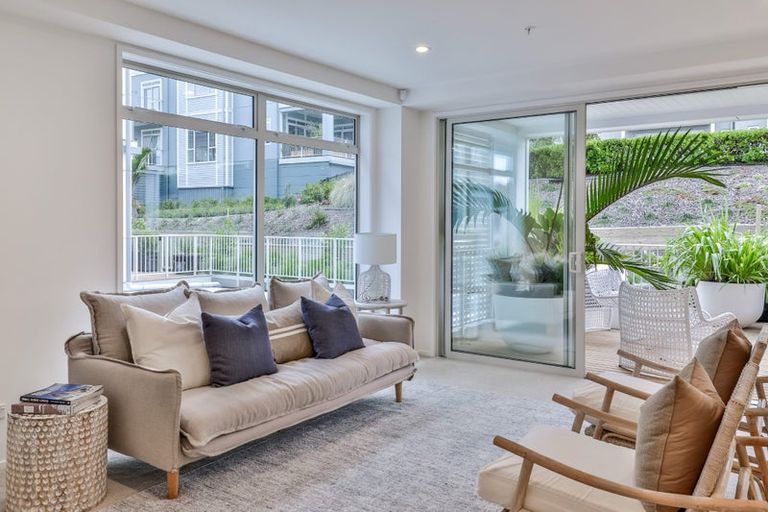 Photo of property in 157 Hibiscus Drive, Orewa, 0931