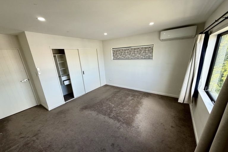 Photo of property in 1/4017 Great North Road, Glen Eden, Auckland, 0602