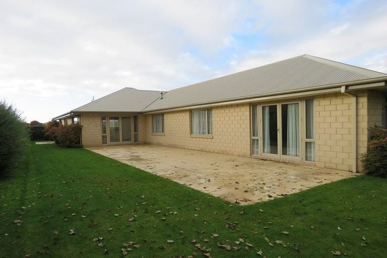 Photo of property in 59 Eaglesome Avenue, Aidanfield, Christchurch, 8025