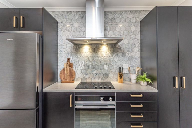 Photo of property in 13 Magnolia Crescent, Tawhero, Whanganui, 4501