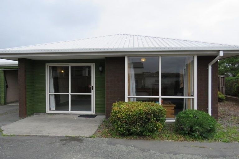 Photo of property in 1/8 Peverel Street, Riccarton, Christchurch, 8011