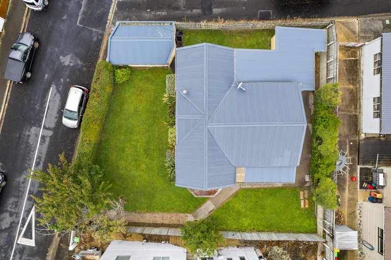 Photo of property in 2 Wairoa Street, Kaikorai, Dunedin, 9010