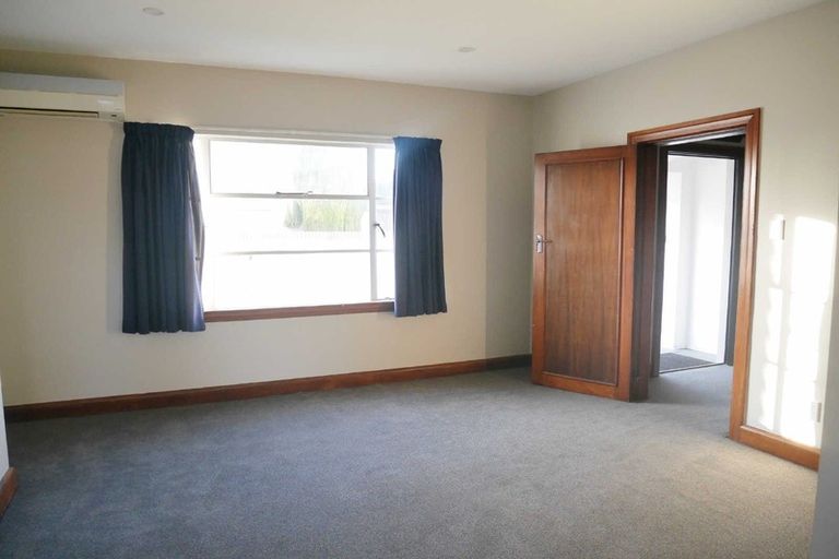 Photo of property in 4/952 Colombo Street, St Albans, Christchurch, 8014