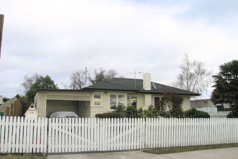 Photo of property in 16a Puketapu Road, Taradale, Napier, 4112