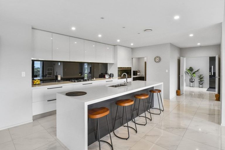 Photo of property in 133 Mcrobbie Road, Kingseat, Papakura, 2580