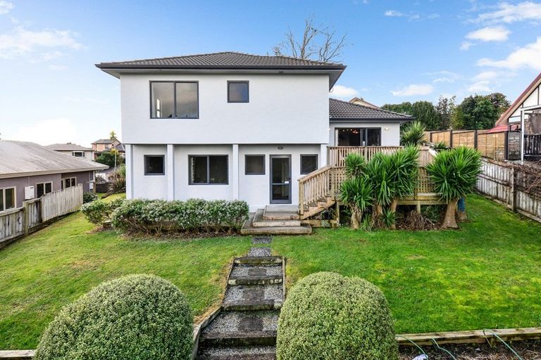 Photo of property in 30 Palm Grove Drive, Western Heights, Hamilton, 3200