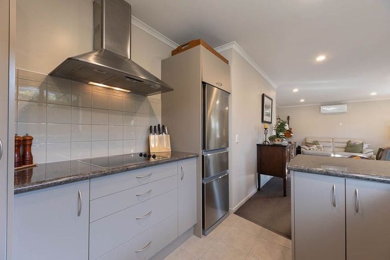 Photo of property in 1a Alexander Place, Otaki, 5512