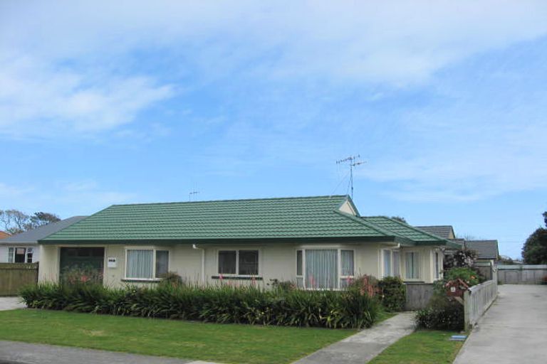 Photo of property in 4 Clark Street, Levin, 5510