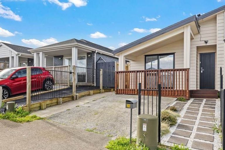 Photo of property in 3b Cronshaw Road, Karaka, Papakura, 2113
