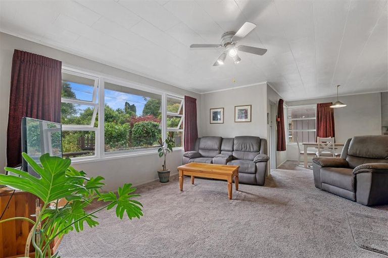 Photo of property in 1 Kiwi Street, Springfield, Rotorua, 3015