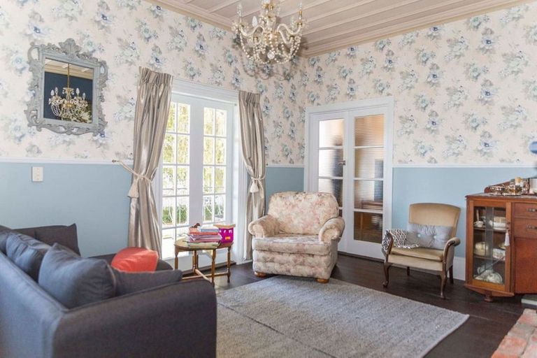 Photo of property in 237 High Street, Dannevirke, 4930