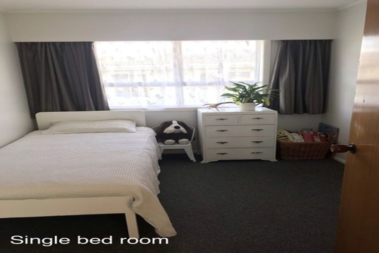 Photo of property in 13 Oturi Road, Waverley, 4510