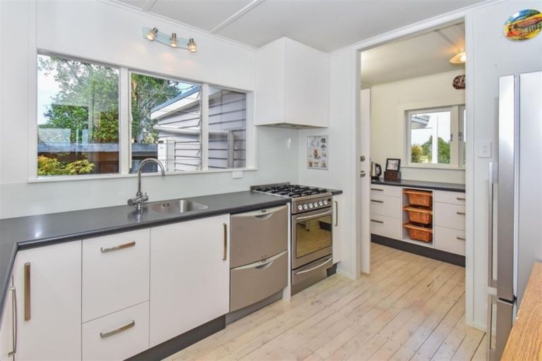 Photo of property in 470 Clevedon Kawakawa Road, Clevedon, Papakura, 2585