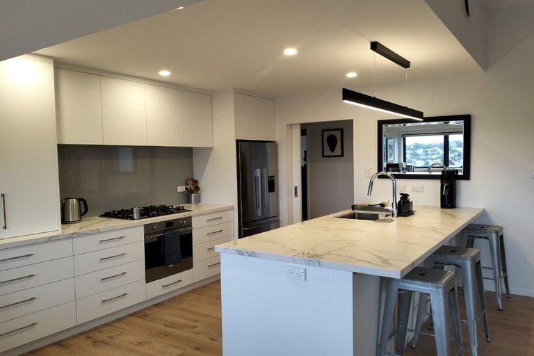 Photo of property in 10 Paparata Street, Karori, Wellington, 6012