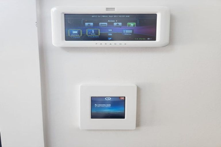 Photo of property in 64 Central Terrace, Kelburn, Wellington, 6012