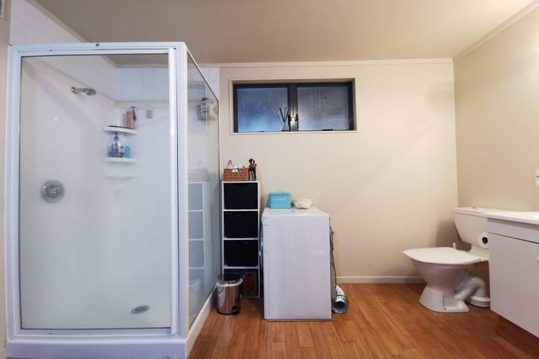 Photo of property in 12 Meadowcroft Grove, Johnsonville, Wellington, 6037