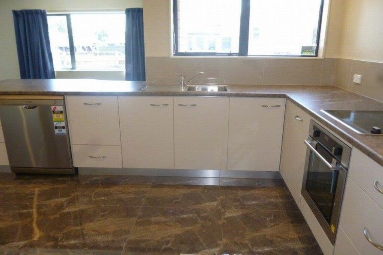 Photo of property in 379 Waihi Road, Normanby, Hawera, 4614