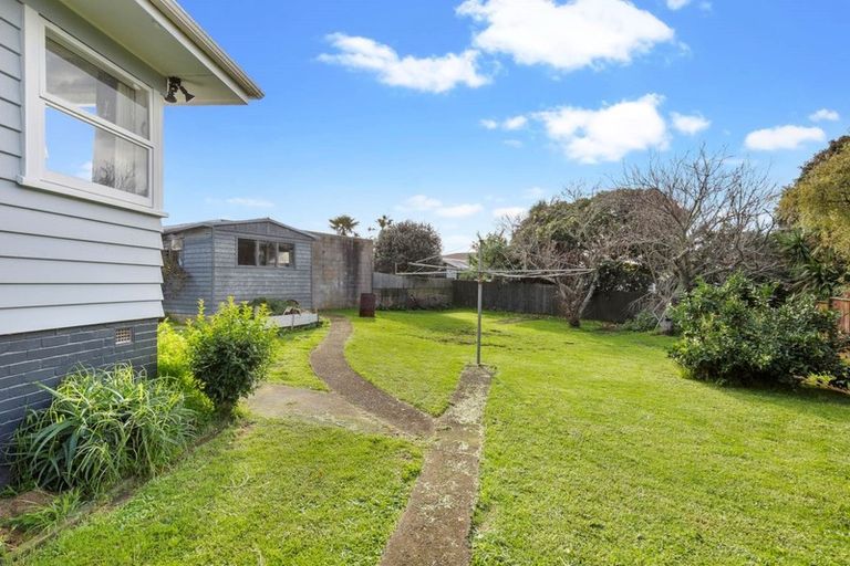 Photo of property in 26 Eddowes Street, Manurewa, Auckland, 2102