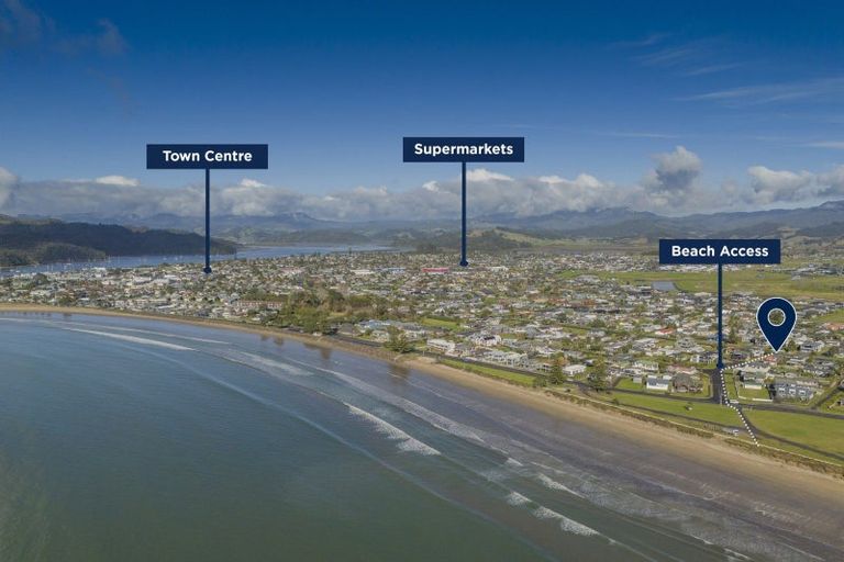 Photo of property in 179 Cook Drive, Whitianga, 3510