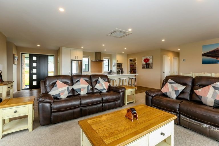 Photo of property in 1356b South Road, Kaitake, New Plymouth, 4374