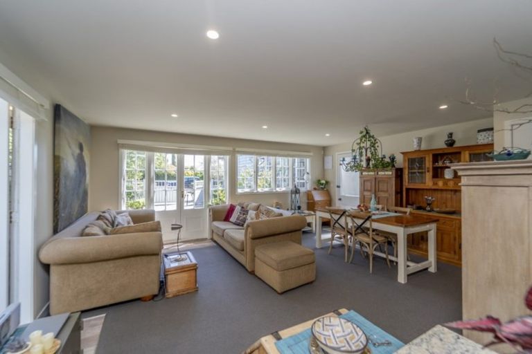 Photo of property in 429 High Street South, Carterton, 5713