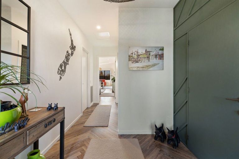 Photo of property in 19 Searle Drive, Cromwell, 9310