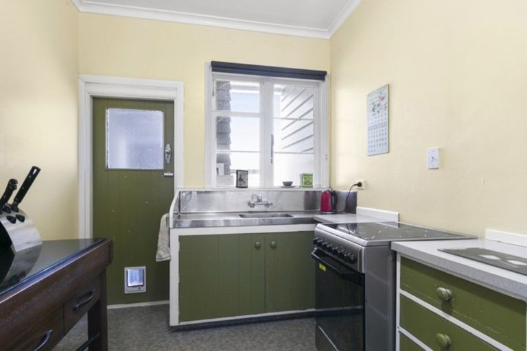 Photo of property in 82b Wakefield Street, Alicetown, Lower Hutt, 5010