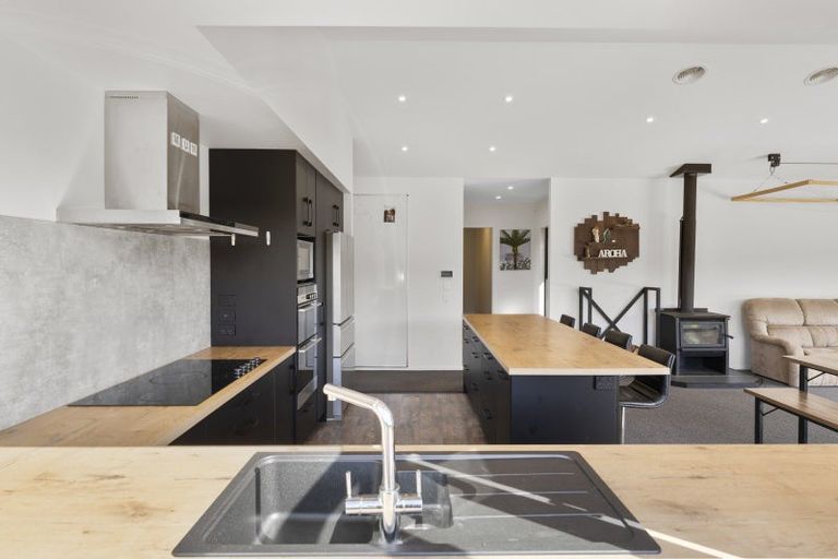 Photo of property in 191 Pigeon Valley South, Pigeon Valley, Wakefield, 7096