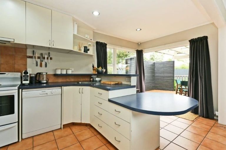 Photo of property in 937 Nelson Street North, Mahora, Hastings, 4120