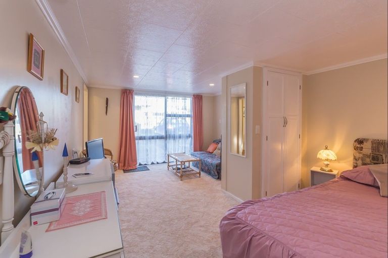 Photo of property in 7 Rangitane Grove, Waitarere Beach, Levin, 5510